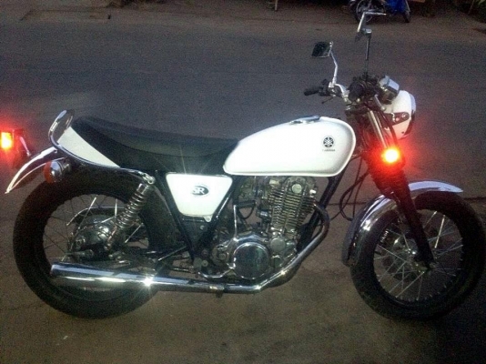 ขายSR400เดิมๆอินวอยออกคนซื้อครัึบรถสวยชุบทั้งคัน54000ถูกๆครับ