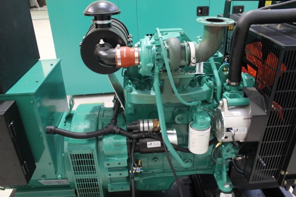 เครื่องกำเนิดไฟฟ้า ขนาด 55 kVA. (44kw.) Open-set