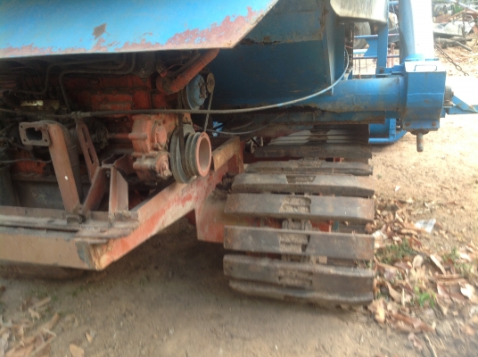 ขาย ด่วนถูกๆรถเกี่ยวข้าว วิชาญการช่าง พร้อมใช้งาน เจ้าของขายเอง135.000 พร้อมส่ง ขายไป. จังหวัด สุพรรณบุรี แล้วครับ