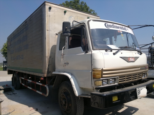 ขายรถ 6 ล้อ ตู้ แห้ง 3 ปาน HINO F17 เครื่อง EH700 สภาพ พร้อมใช้