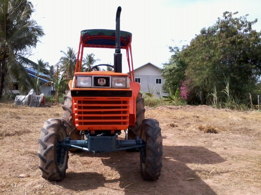 ขายแทรกเตอร์คูโบต้า L1- 24 แรง 2 เพลา ผาล5 พร้อมใช้งานครับ ขายแทรกเตอร์คูโบต้า L1- 24 แรง 2 เพลา ผาล5 พร้อมใช้งานครับ