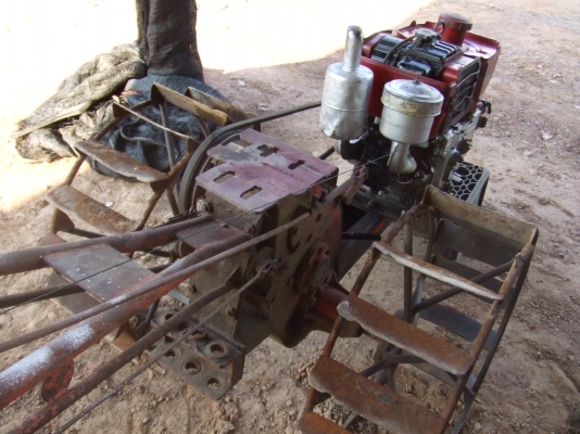 ขายยันม่า 8.5 hp ถูกๆเลย แบ่งกันไปใช้ครับ ขายยันม่า 8.5 hp ถูกๆเลย แบ่งกันไปใช้ครับ