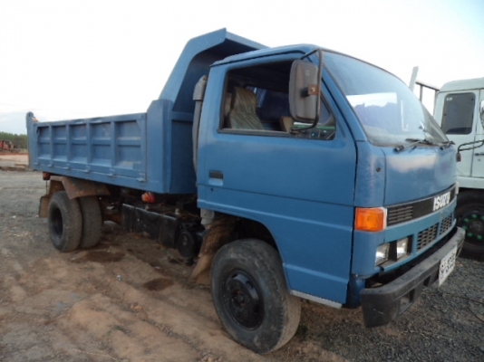 ขายรถ6ล้ออีซูซุ115ดั้ม Fหน้าFหลัง สภาพดีพร้อมใช้งานคับ ขายรถ6ล้ออีซูซุ115ดั้ม Fหน้าFหลัง สภาพดีพร้อมใช้งานคับ