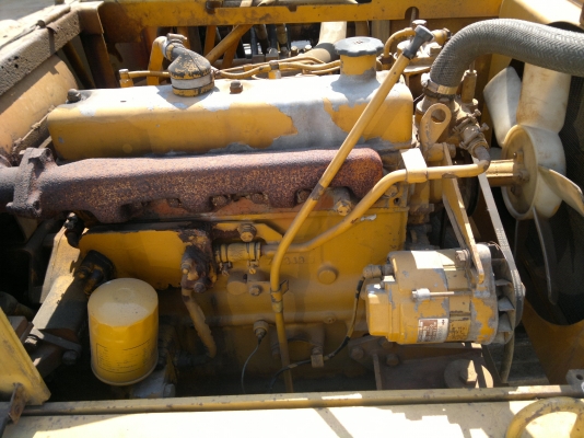 ขายรถแบคโฮ KOMATSU 10-HT-2-9398 ขายพร้อมมือขยุ้ม มีลาย พร้อมใช้