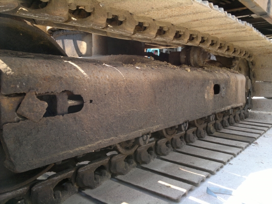 ขายรถแบคโฮ KOMATSU 10-HT-2-9398 ขายพร้อมมือขยุ้ม มีลาย พร้อมใช้