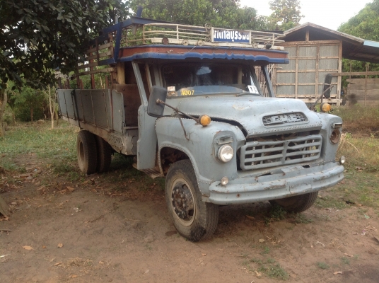 ขายด่วนถูกๆ ISUZU. 6ล้อหัวยาวพร้อมใช้เครื่องดี ครัชซีสวย. ขายไป จังหวัด. . ชลบุรี แล้วครับ