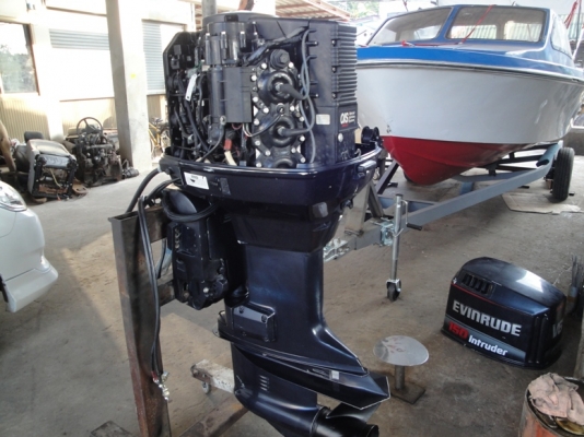 เครื่องเรือ อีวาลูด 150 แรง สภาพพร้อมใช้งานราคา 80000