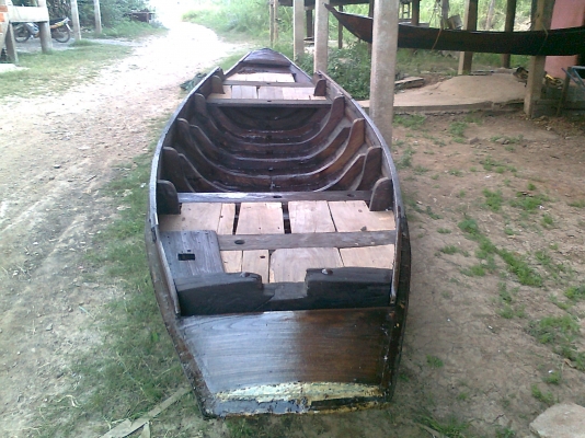 เรือป๊าปไม้สัก