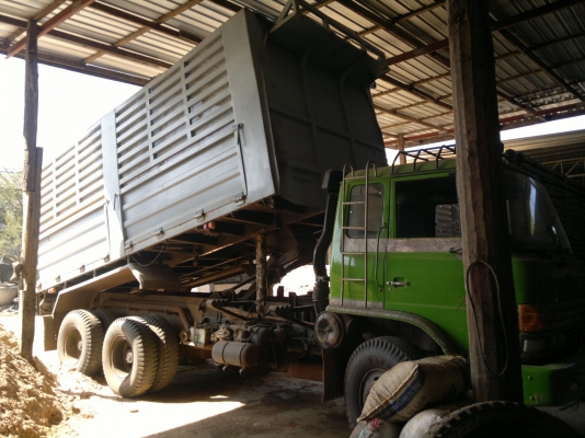 ขายรถ 10 ล้อ 2 เพลา กระบะเหล็กคอกเกษตรดั้ม มีชุดลากลูก HINO F18 เครื่อง P11C-320 แรง รถสวยมากๆ