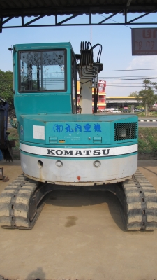 ขายรถแบคโฮ KOMATSU รุ่้น PC 50 UU-1 มือสอง สภาพดี พร้อมใช้งาน นำเข้าจากญี่ปุ่น