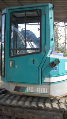 ขายรถแบคโฮ KOMATSU รุ่้น PC 50 UU-1 มือสอง สภาพดี พร้อมใช้งาน นำเข้าจากญี่ปุ่น