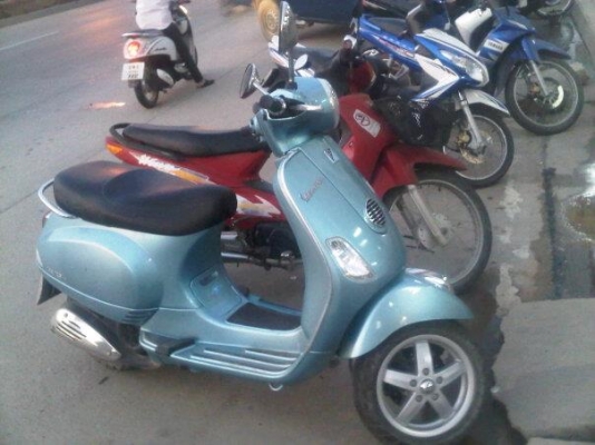 ขาย Vespa125 xl ตัวใหม่พร้อมทะเบียน