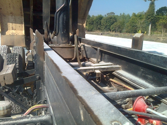 MITSUBISHI MMTFN627M PNC (M6) 260 แรงม้า 2 เพลาดัมพ์ มีระบบลากจูง