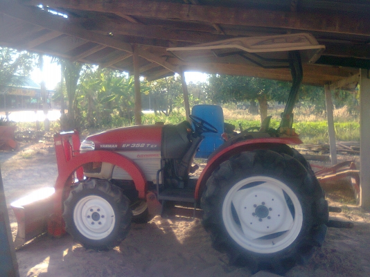 ขาย  ยันม่าร์ 352T แรง สวยๆถูกๆ พร้อมอุปกรณ์3ชิ้น