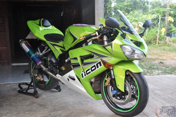 ตามหาเจ้าของใหม่ที่ ซื้อรถ คันนี้ไปอ่ะครับ ติดต่อกลับเบอร์นี้หน่อยครับ 0828424044