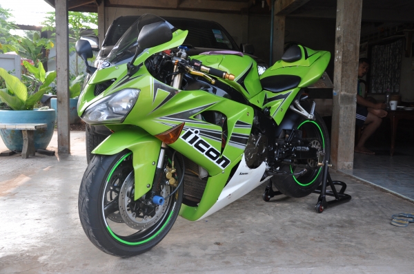 ตามหาเจ้าของใหม่ที่ ซื้อรถ คันนี้ไปอ่ะครับ ติดต่อกลับเบอร์นี้หน่อยครับ 0828424044