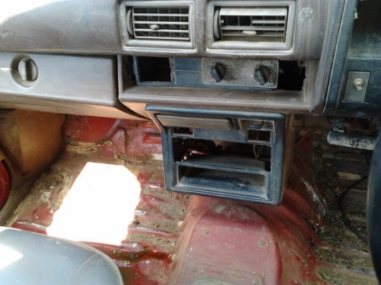 ***ขายแล้วครับขอบคุณ Truck2hand ขาย ฮีโร่ 4 ประตู เท่ๆ หายาก ปี28 เครื่องดีเซล 2L แน่น หน้า-หลังเดิมๆ ภายในโอเค แม็กออฟลึก สไตล์เรโทร ขายตามสภาพ ราคาต่อรองได้ครับ