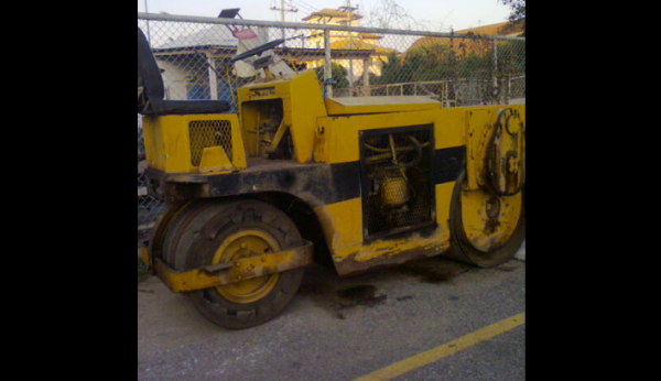 รถบด DYNAPAC รุ่นWV400   (4 ตัน) ขายตามสภาพ