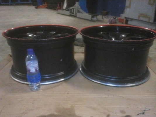 ขายล้อแท้ซักคู่  18x10 ฟอร์จ