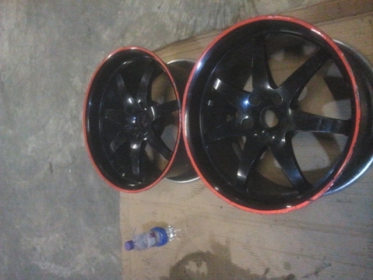 ขายล้อแท้ซักคู่  18x10 ฟอร์จ