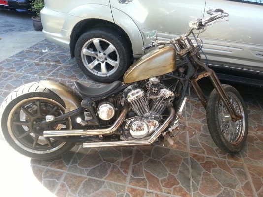 ขาย steed 400แต่งbober สวยๆถูกๆงามๆ (ขายด่วน)