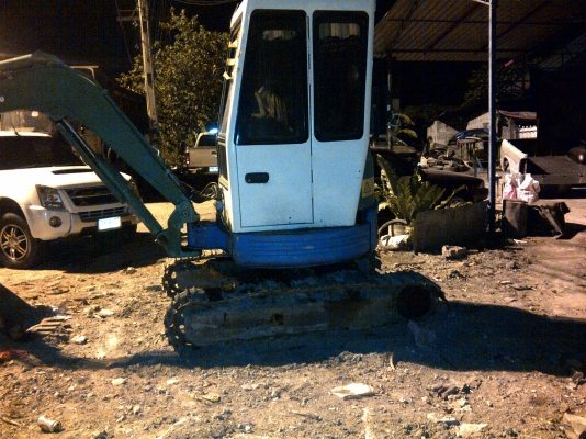 ประกาศขาย Komatsu PC30-FR เทียบเท่ารุ่น 7