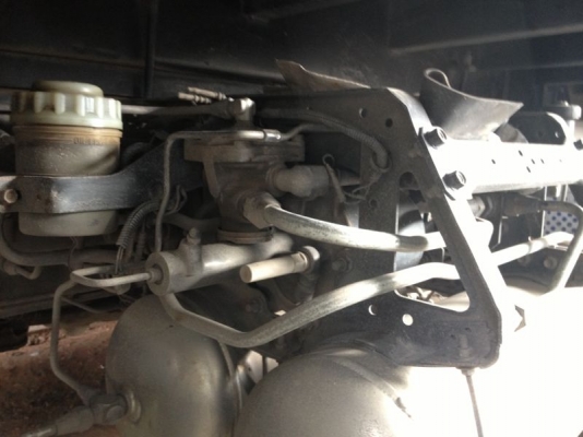 ขายซาก รถอิซูซุ 10 ล้อ หลังถนน  2 เพลา  FXZ 240 แรงม้า นางฟ้าแท้  ปี 39 ( ขายแม่ลูก )  สนใจติดต่อ 081 - 6079515