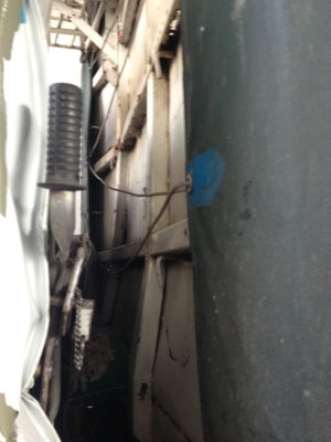 ขายซาก รถอิซูซุ 10 ล้อ หลังถนน  2 เพลา  FXZ 240 แรงม้า นางฟ้าแท้  ปี 39 ( ขายแม่ลูก )  สนใจติดต่อ 081 - 6079515