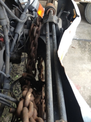 ขายซาก รถอิซูซุ 10 ล้อ หลังถนน  2 เพลา  FXZ 240 แรงม้า นางฟ้าแท้  ปี 39 ( ขายแม่ลูก )  สนใจติดต่อ 081 - 6079515