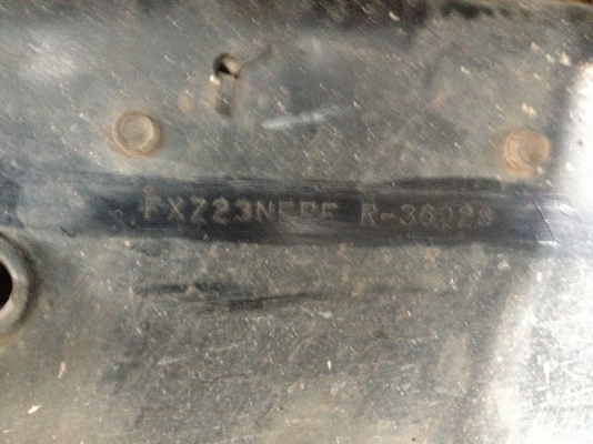 ขายซาก รถอิซูซุ 10 ล้อ หลังถนน  2 เพลา  FXZ 240 แรงม้า นางฟ้าแท้  ปี 39 ( ขายแม่ลูก )  สนใจติดต่อ 081 - 6079515