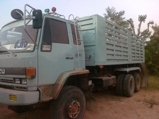 ขายด่วน ISUZU 240 แรง ดั้มโคราช ยางเต็ม รถสวยๆลดราคาด่วนๆๆๆๆๆ