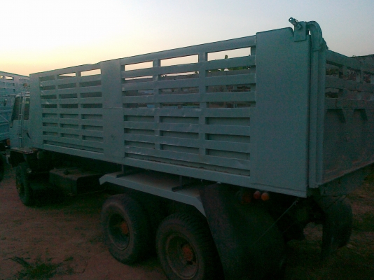 ขายด่วน ISUZU 240 แรง ดั้มโคราช ยางเต็ม รถสวยๆลดราคาด่วนๆๆๆๆๆ