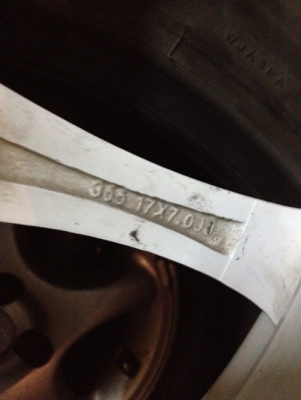 ขายแม็กมือ2 ขอบ17 GTR sport 4รู100 ราคา 7300 บาทราคาถูกกกกกก