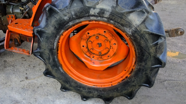 ขายรถไถคูโบต้า L3408 รถสวย สวยกว่าเก่านอกบางคัน แถมอุปกรณ์ ดันหน้า ผาน 5 ผานโรตาลี่ ล้อกันจม