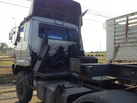 UD 225 แรง สภาพดีพร้อมใช้งาน ราคาถูก เอกสารชุดโอนครบ พร้อมจัดไฟแนนท์