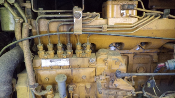 WA100-1-20705 รถตักKOMATSUตอนนี้รถจอดที่(CSนวนคร)ครับ