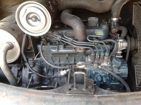 ขายรถขุด HITACHI  EX35-2 โซ่เหล็กใหม่ ปั้มนิ้วคอลโทรลสั้นน้ำมัน เก่านอก