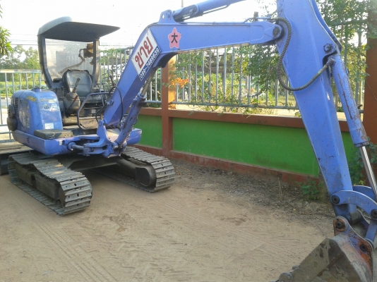 ขายรถขุด HITACHI  EX35-2 โซ่เหล็กใหม่ ปั้มนิ้วคอลโทรลสั้นน้ำมัน เก่านอก