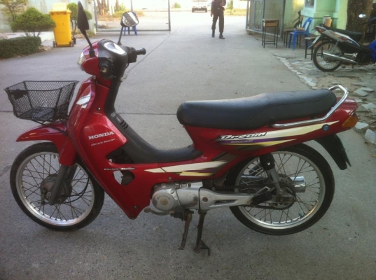 ขายดรีม ปี42 เครื่องดี สภาพตามรูป ราคา14500บาท ราคานี้พร้อมโอนให้เรียบร้อยครับ สนใจติดต่อคุณเก่ง 0841609774