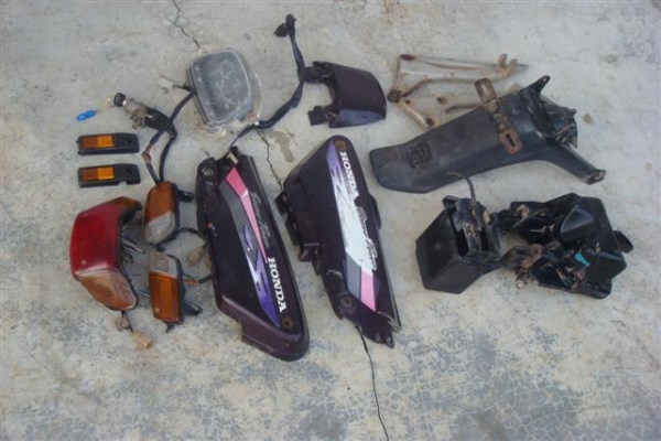 ขายอะไหล่ดรีมท้ายมน (ที่เหลือ)  ราคาพร้อมส่ง