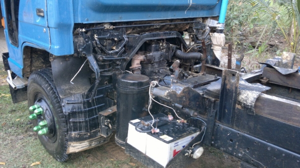 NPR สโลว์ปลายเกียร์ ท้ายFพาว์เวอร์ NPR สโลว์ปลายเกียร์ ท้ายFพาว์เวอร์