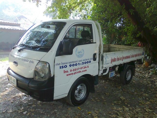 4 ล้อ kia jumbo ปี 05 เครื่อง 2700 มีประกันชั้นหนึ่งค่ะ