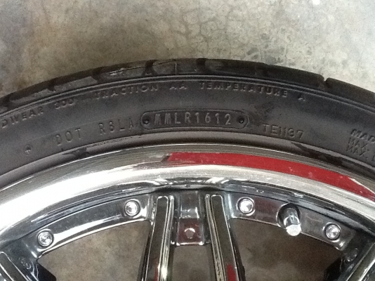 ขาย..ล้อแม็กซ์ขอบ.. 20" พร้อมยาง...FALKEN FK_452 245/35R20" ...สภาพใหม่กิ๊กยางปี2012มีใบรับประกัน