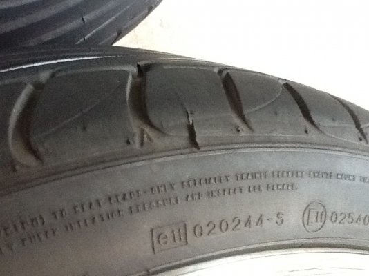 ขาย..ล้อแม็กซ์ขอบ.. 20" พร้อมยาง...FALKEN FK_452 245/35R20" ...สภาพใหม่กิ๊กยางปี2012มีใบรับประกัน