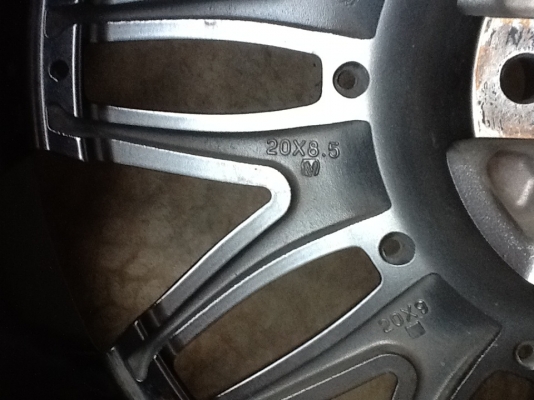 ขาย..ล้อแม็กซ์ขอบ.. 20" พร้อมยาง...FALKEN FK_452 245/35R20" ...สภาพใหม่กิ๊กยางปี2012มีใบรับประกัน