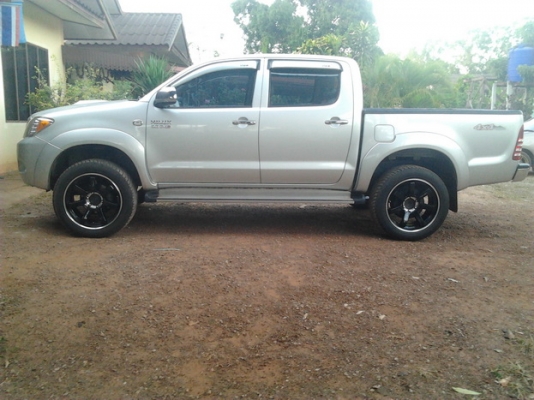ขาย กระบะ 4 ประตู4WD TOYOTA HILUX VIGO 3.0 (G) ตัวท็อป ปี48/05 เครื่อง3.0แห้งกริ๊บ ช่วงล่างแน่น ภายในสวย สีสวยเดิมๆบางๆ ล้อแม็ก ยางใหม่ สวยมาก พร้อมใช้ ***ขายแล้วครับขอบคุณ Truck2hand