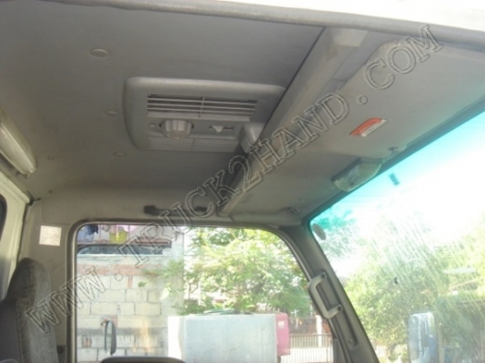 รถบรรทุก 6 ล้อดั๊มพ์ ยี่ห้อ ISUZU รุ่น NKR