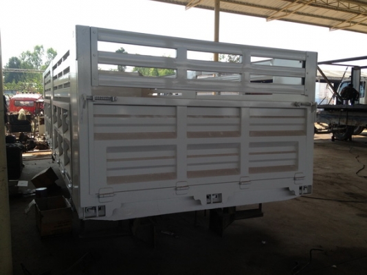 ขายกระบะสิบล้อดั้มครับสภาพใหม่มาก ยาว 6 เมตร สูง 1.4 กว้าง 2.45 สวยๆเลยราคาถูกครับพร้อมดั้ม ขายกระบะสิบล้อดั้มครับสภาพใหม่มาก ยาว 6 เมตร สูง 1.4 กว้าง 2.45 สวยๆเลยราคาถูกครับพร้อมดั้ม