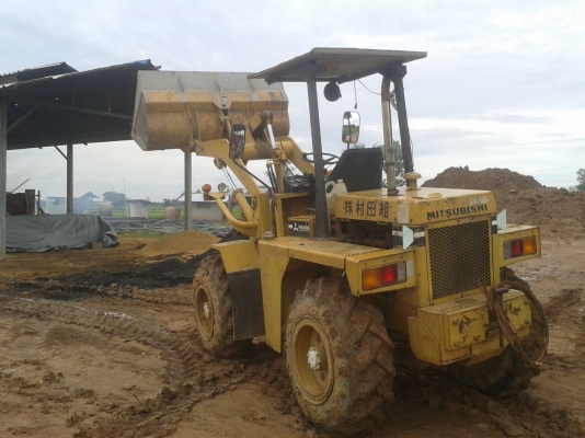 ขายรถตักล้อยาง MITSUBISHI WS400