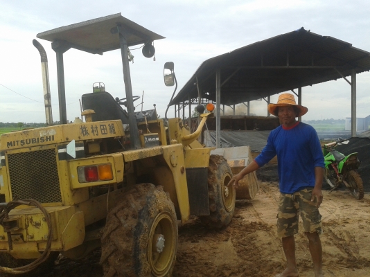 ขายรถตักล้อยาง MITSUBISHI WS400